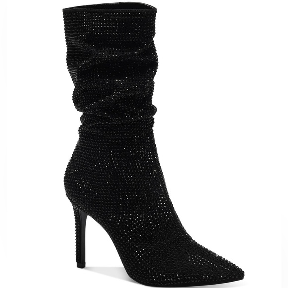 Thalía Sodi sparkly boots. - Picture 3 of 6